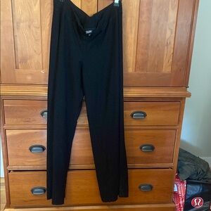 Black Relaxed Fit with Elastic Waist